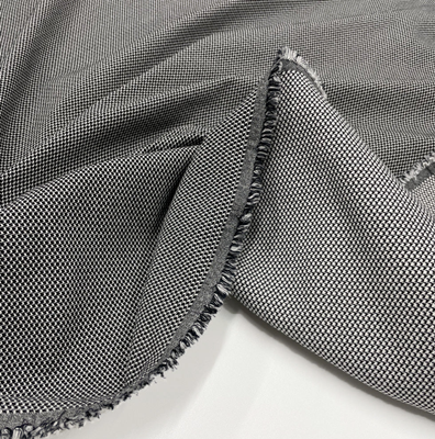 TISSU JACQUARD PIEDS DE PUCE SUBASIO